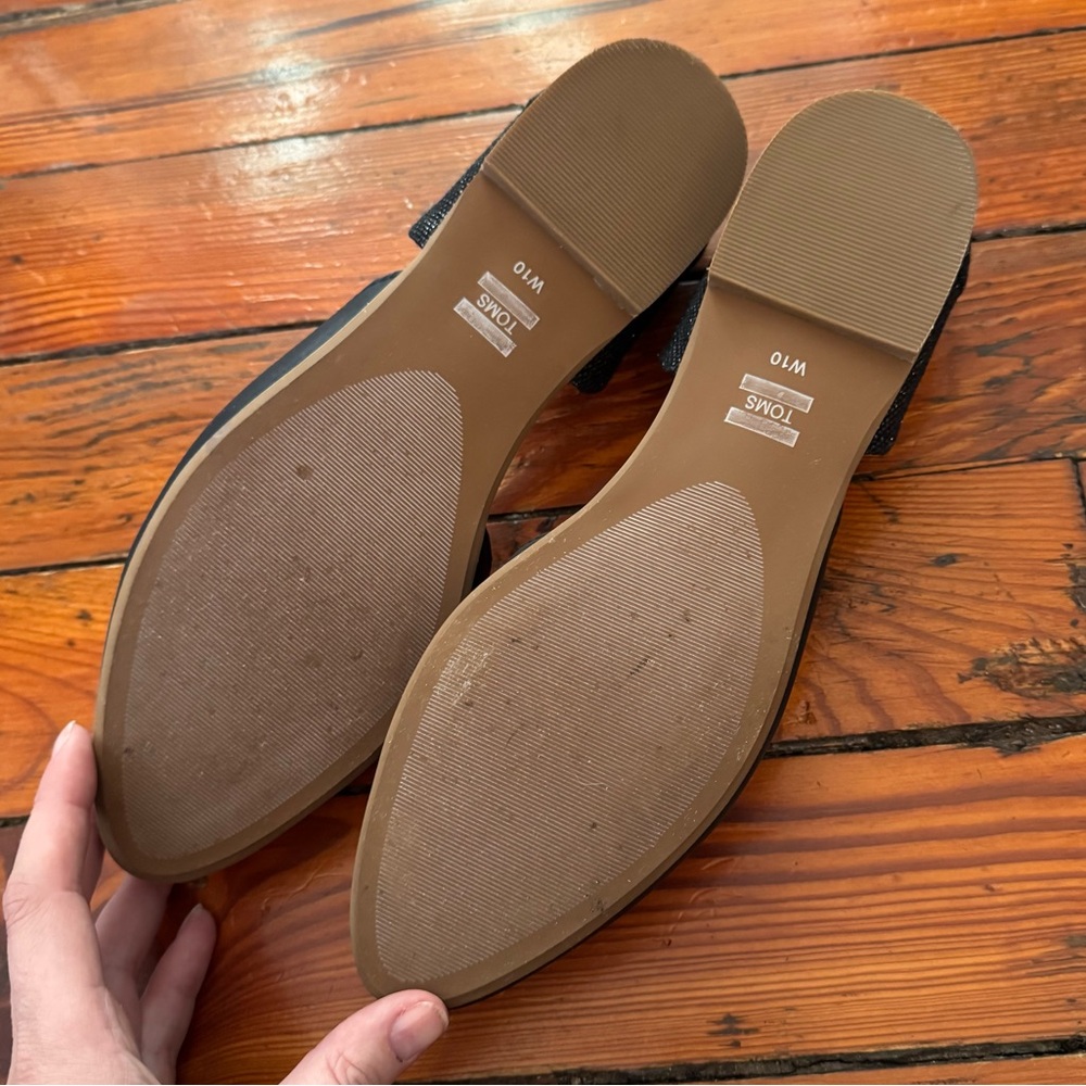 TOMS Julie d'Orsay Flats Black Leather Canvas Heeled Loafer Size 10 Like New - Picture 11 of 11